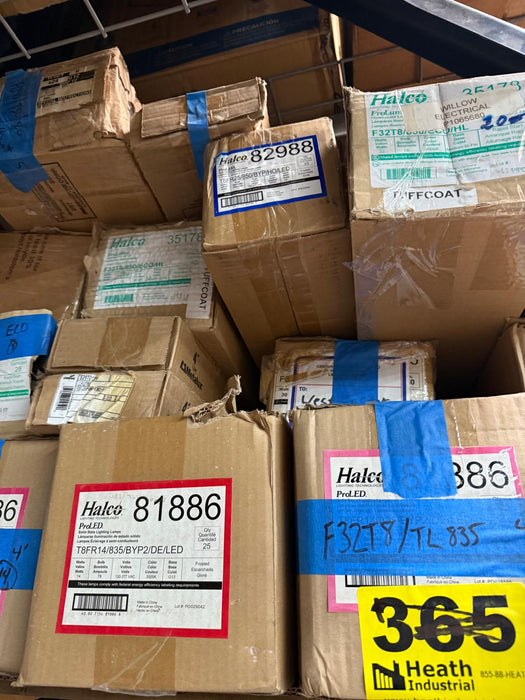 Bulk Pallet of Mixed LED Filament and Light Bulbs , Open Box & New