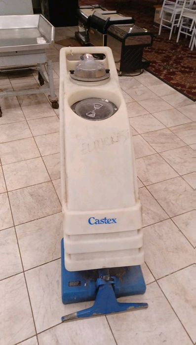 Commercial Carpet Cleaner Castex Power Eagle 1000 - 8 Gal Wide Area Cleaner