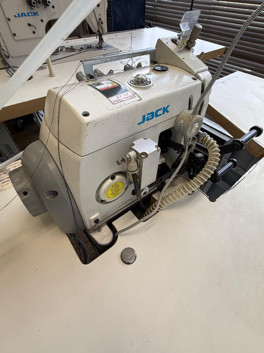JACK JK-797DI-3-504 4 Thread Overlock Small Cylinder Industrial Sewing Machine, Pre-Owned