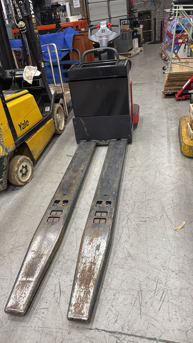 Raymond 8410 Electric Pallet Jack , Pre-Owned, Max CAP# 8,000lbs