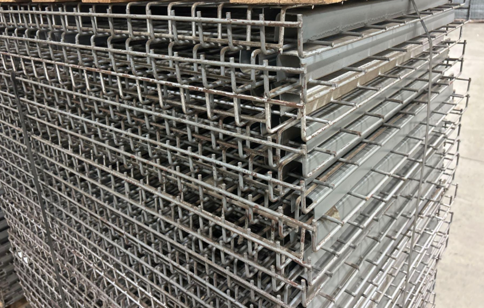 36"D x 52"L Waterfall Wire Decking – Used Pallet Rack Shelf Mesh Panel
