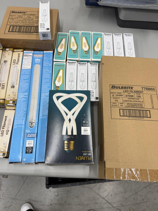 Bulk Pallet of Mixed LED Filament and Light Bulbs , Open Box & New