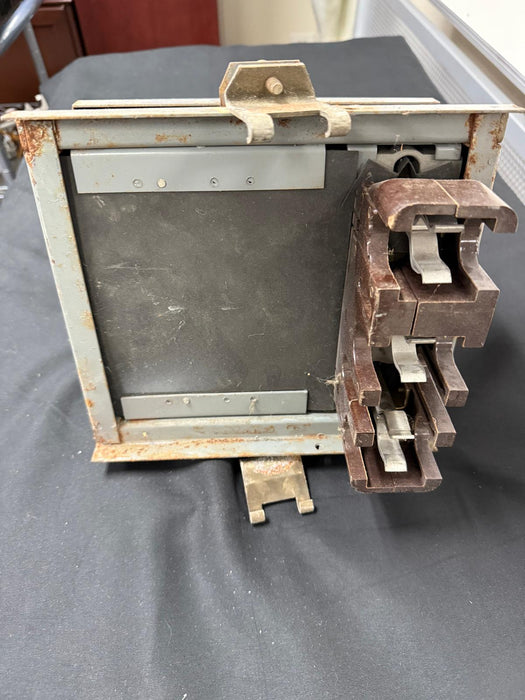 Square D Plug In Unit SD-9341 30 Amp Bus Plug Enclosure SD9341 Switch Disconnect