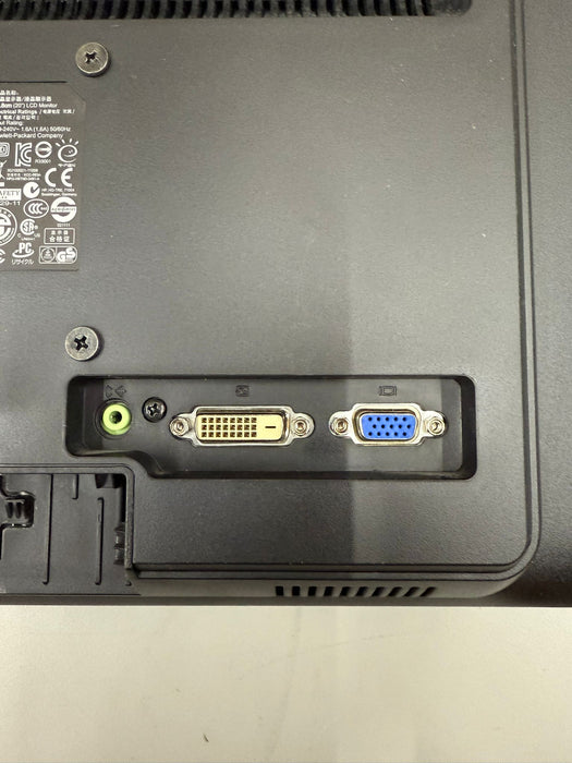 Mixed Computer Monitors WHOLESALE BULK - Lot of 7 Total Monitors