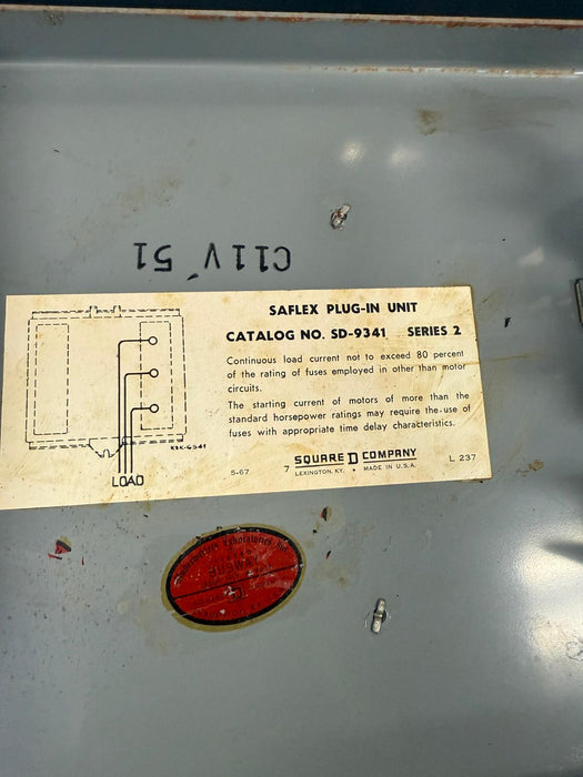 Square D Plug In Unit SD-9341 30 Amp Bus Plug Enclosure SD9341 Switch Disconnect