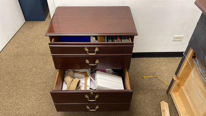 File Cabinet The Georgian Collection Kittinger Wood Vintage Mahogany 2 Drawer Cabinet - 29½"x19½"x30½"