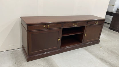 Credenza Kittinger The Georgian Collection Mahogany Vintage Credenza Display Cabinet