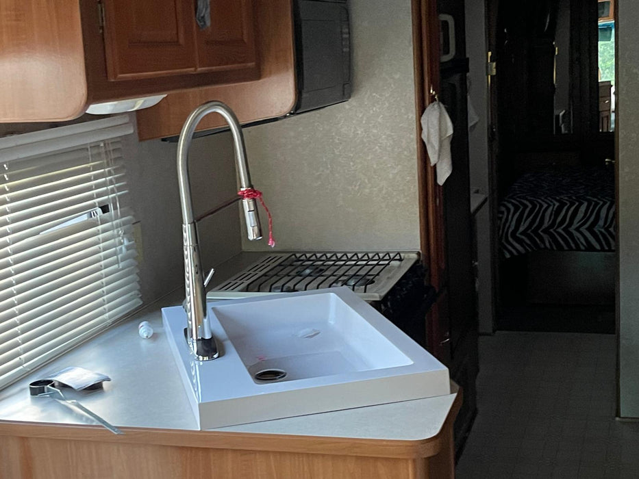 2002 Coachmen Aurora RV Motorhome, Gas