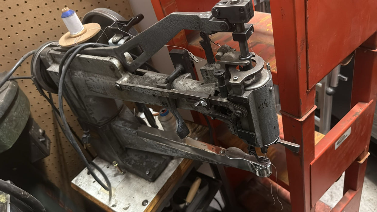 Klasse 8345/34 Patch Sewing Machine For Heavy Duty Sewing Leather Work and Shoe Repair