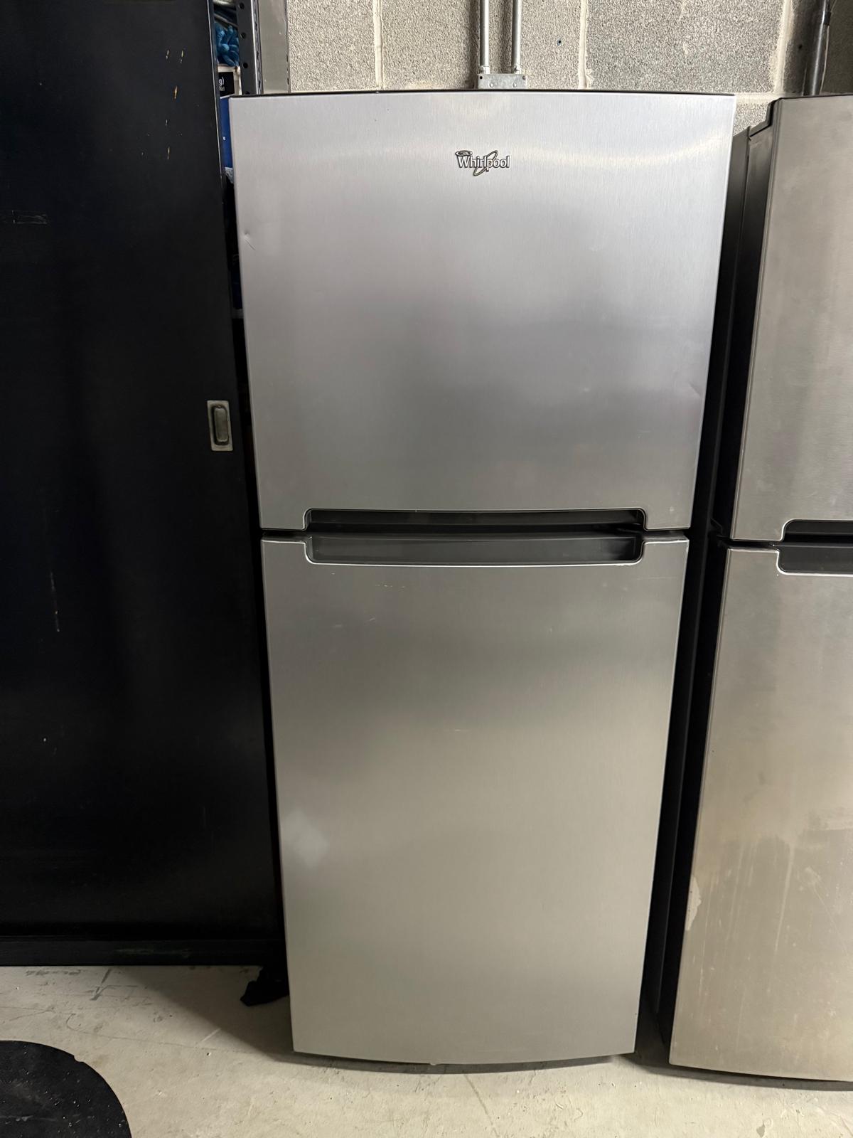 Whirlpool Refrigerator / Freezer Upright Fridge, Used