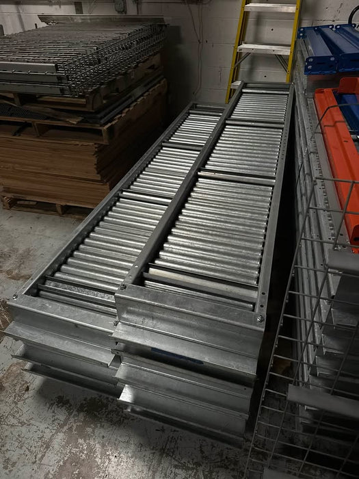 UNEX® 17.5"W Gravity Roller Conveyor, 8ft Length for Gravity Flow Pallet Racking, Used