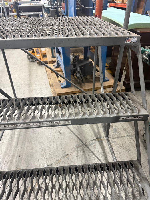 Uline 4-Step Mobile Safety Work Platform Rolling Ladder, 800lbs CAPACITY, Used