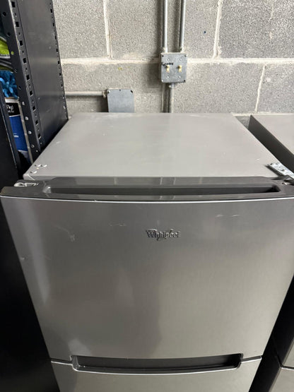 Whirlpool Refrigerator / Freezer Upright Fridge, Used