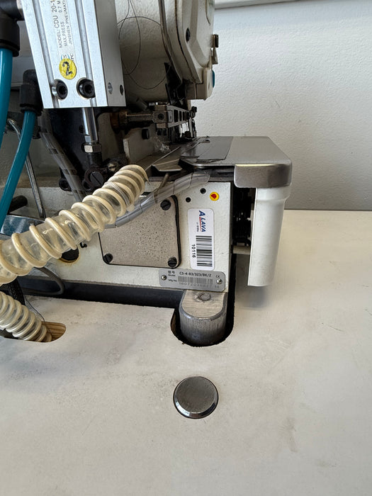 Jack C5-4 Computerized, Direct Drive, Double Needle Overlock with Suction Industrial Sewing Machine , Pre-Owned