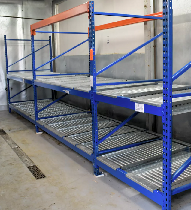 UNEX® 17.5"W Gravity Roller Conveyor, 4ft Length for Gravity Flow Pallet Racking, Used