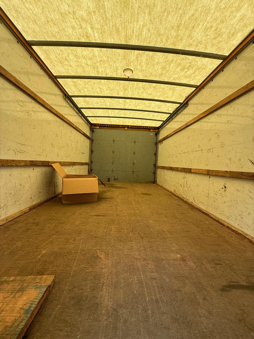 2003 GMC Savana 3500 16ft Commercial Box Truck