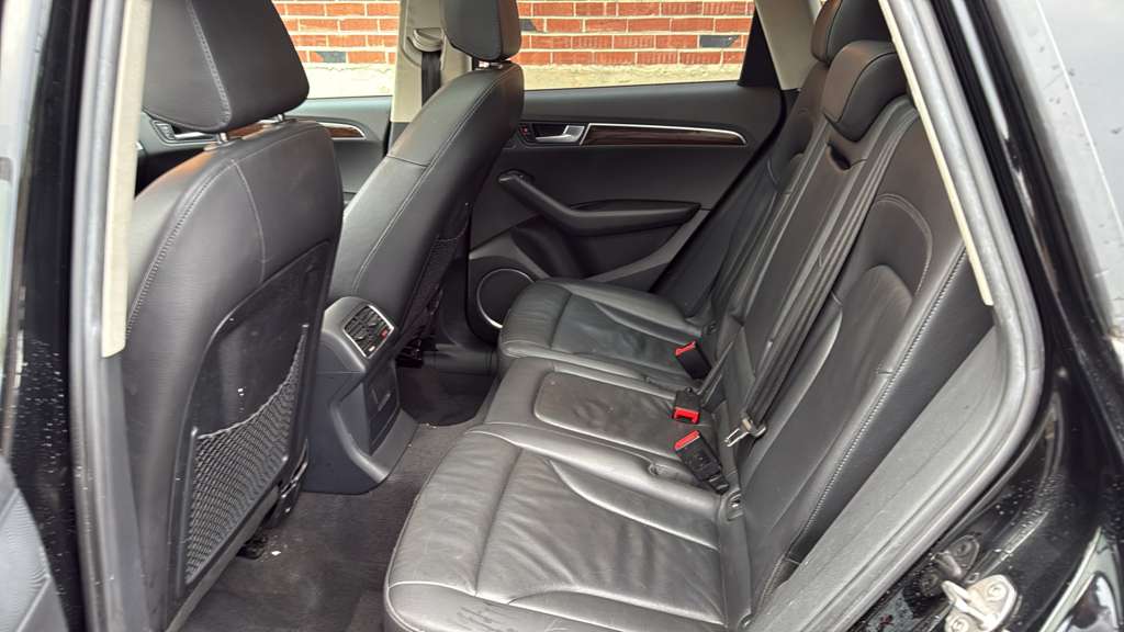 2011 Audi Q5 Quattro AWD SUV
