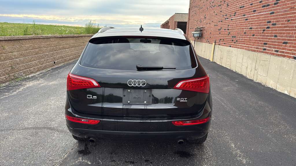 2011 Audi Q5 Quattro AWD SUV
