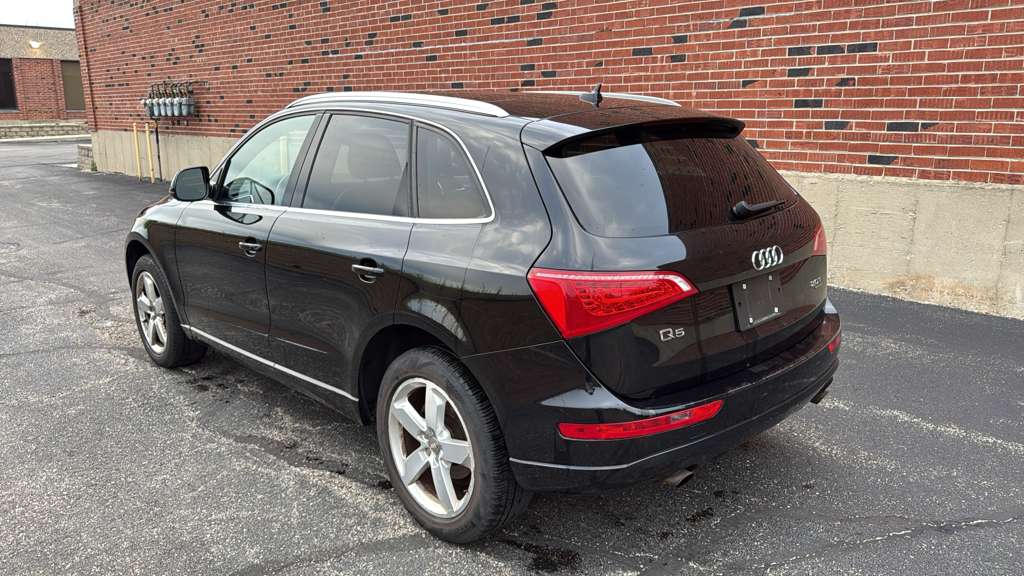 2011 Audi Q5 Quattro AWD SUV