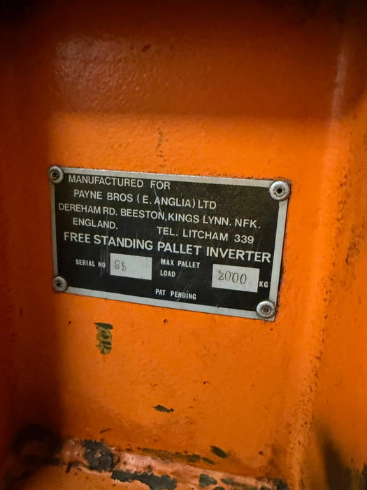 Payne Bros Hydraulic Pallet Inverter Machine – Free Standing 180° Rotation – Used