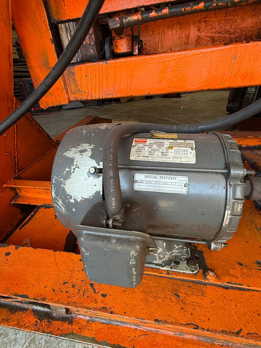 Payne Bros Hydraulic Pallet Inverter Machine – Free Standing 180° Rotation – Used