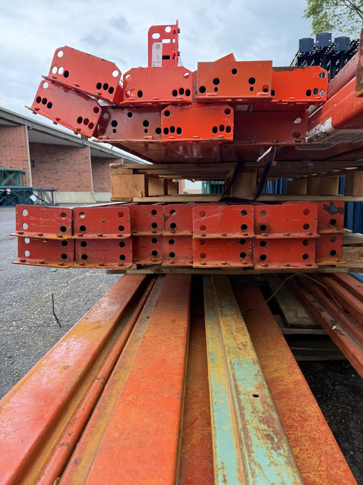 93" Length Tear Drop Pallet Rack Beams Industrial Warehouses Heavy Duty Beams, Used